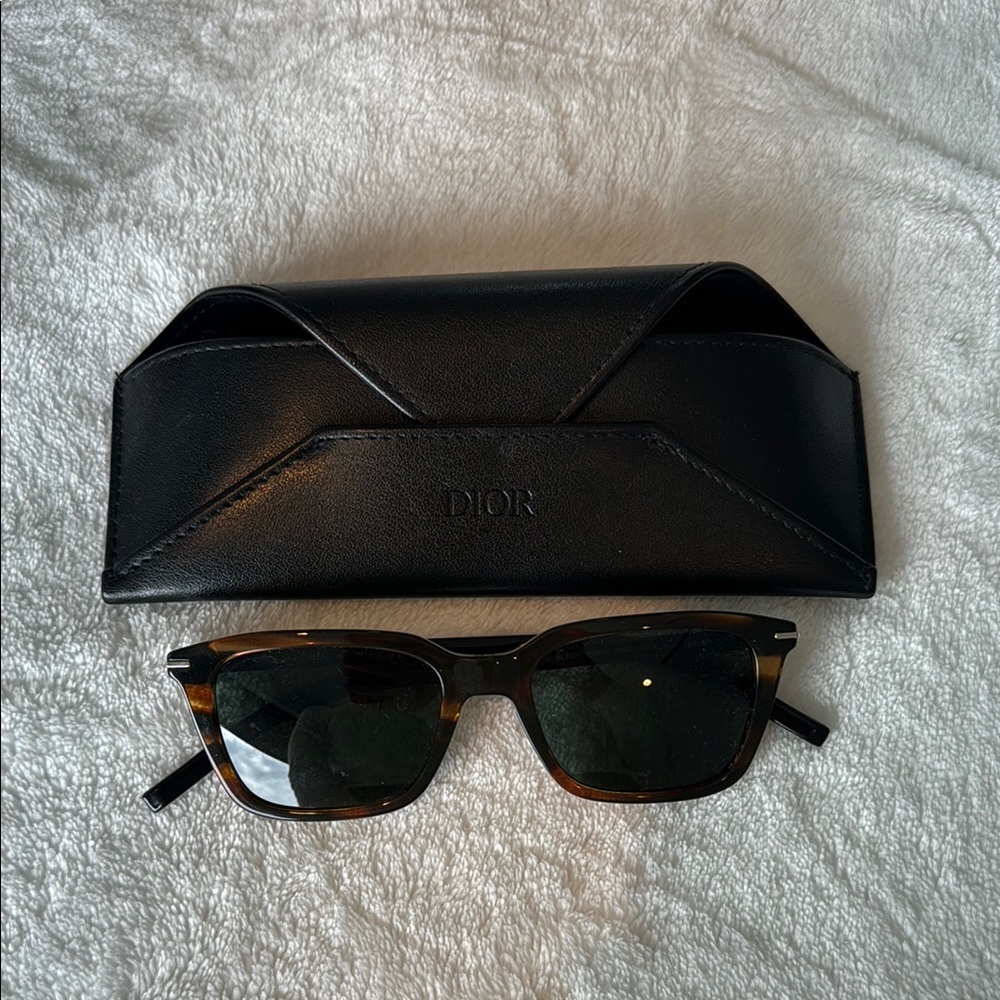 Dior Black and Tortoise sunglasses